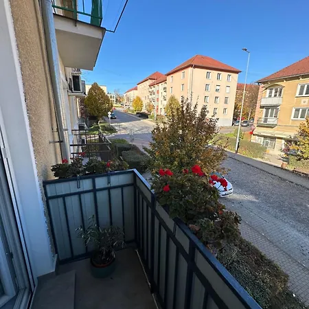 2 Izbovy Moderny Centrum * Veľky Krtis