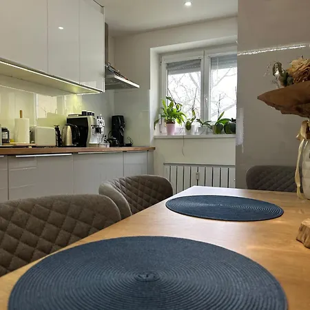 2 Izbovy Moderny Centrum شقة فيلكي كرتيش